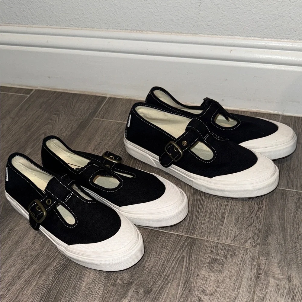 NWOB VANS Mary Jane Style 93 Shoe - Picture 4 of 13